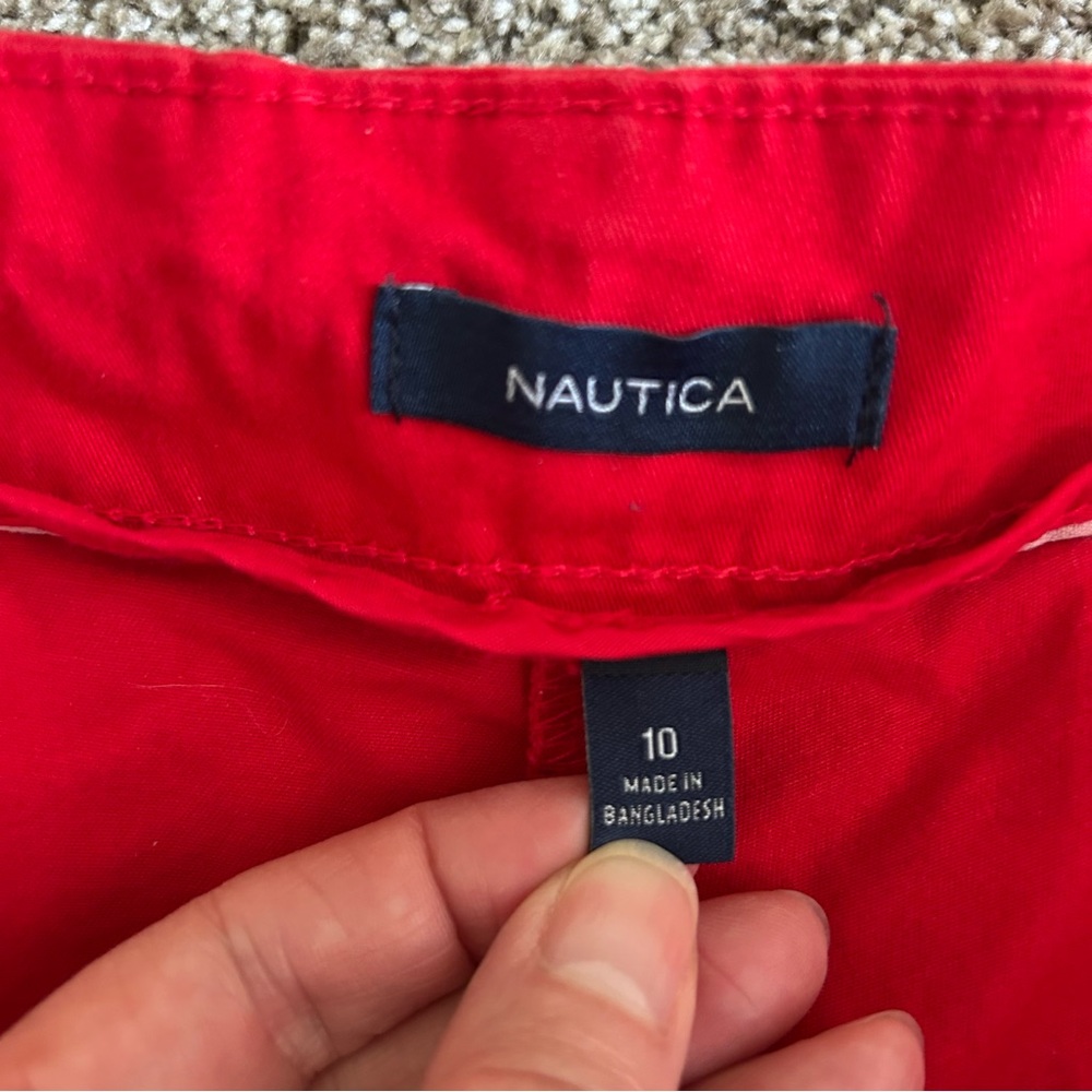 NWOT Women’s red shorts - Picture 3 of 3